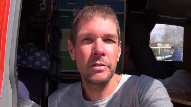 Germany to Vietnam - Zum Fluß in Isfahan ?? - S02E18 - Ford Transit MK1 goes east смотреть онлайн