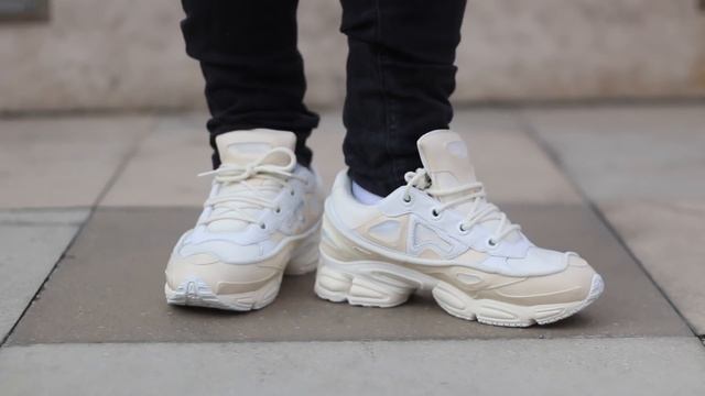 Adidas Raf Simons Ozweego Bunny On Feet смотреть онлайн