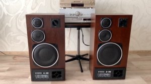 A-HA - Manhattan Skyline на колонках S-90