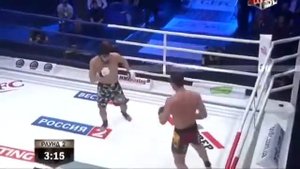 БОКС РУССКИЙ ПРОТИВ ЧЕЧЕНЦА ЖЕСТЬ