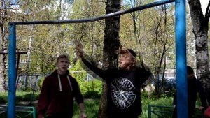 ВНУТРЕННИЙ ЛАЧ-ГЕЙНЕР С РУССКИХ В ЗАЦЕП В ЧЕСТЬ 1000 ПОДПИСЧИКОВ / ВОРКАУТ