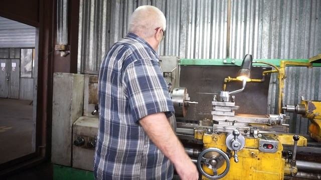 Безопасность  токаря при работе на  станке.