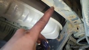 где находится номер рамы Кия Мохаве 13 год.