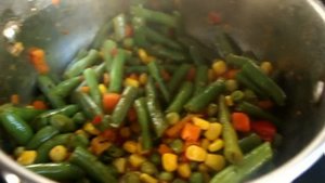 Рис с овощами и рыбой