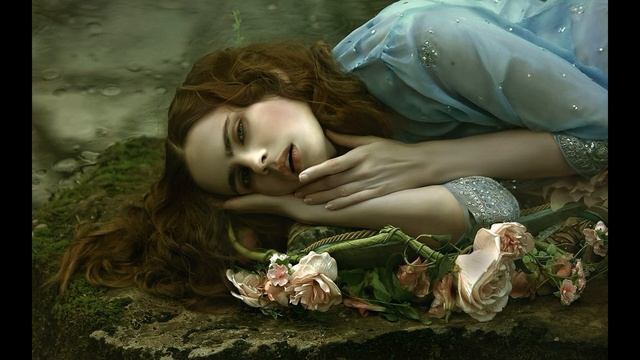 #Стихи #КтоЭтаЖенщина #АвторскиеСтихи_НаталииМ смотреть онлайн