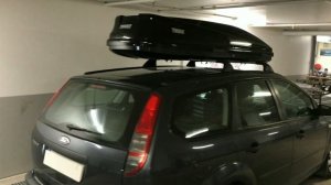 Thule Touring 700 Monterad På Ford Focus