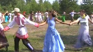 Хоровод "Капуста" на хороводно-игровом марафоне ( семинар В.Гавриленок.1 ступень.Урал-2014 г.)