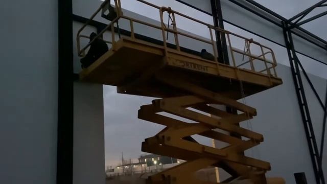 Склад 1000 м.кв. Мелкие работы занимающие много времени. Часть-26. смотреть онлайн