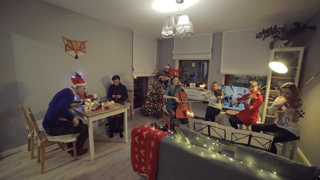 Forum Kwartet - Mariah Carey - All I Want For Christmas Is You (String Quartet Live Cover) смотреть онлайн
