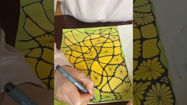 Села рисовать легкий линарт, а получился…? I sat down to draw some light line art... ? смотреть онлайн