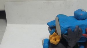 амонгас из пластилина