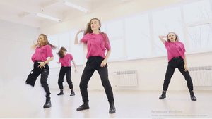 Уроки Джаз-фанка для девушек в Белгороде. Школа танцев Dance Life! Танец Jazz-funk, обучение с нуля