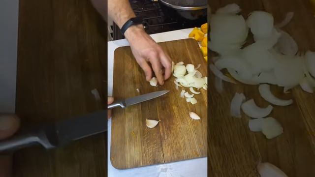 Суп-пюре из тыквы и сыра брынза смотреть онлайн