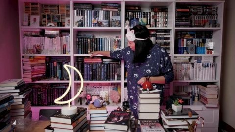 КНИЖНЫЕ ПОЛКИ! Наводим порядок,создаем новогоднюю атмосферу, печем кекс! Книжный шкаф! #книжныеполк