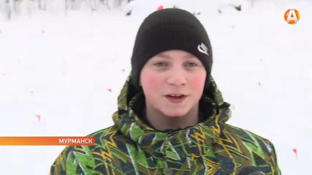 На озере Окунёвом состоялись первые старты в рамках Праздника Севера 07.02.2017 смотреть онлайн