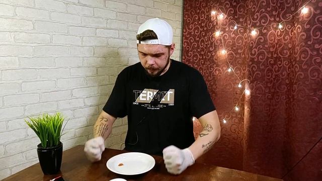 13 я минута D＊ATH NUT CHALLENGE 2 0 САМЫЙ ОСТРЫЙ ОРЕХ ЧЕЛЛЕНДЖ!!!13000000 СКОВИЛЛА В КОНЦЕ ЖЕСТЬ! смотреть онлайн