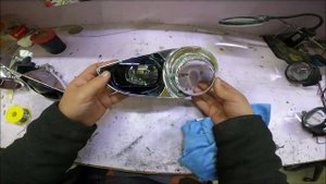 RENAULT FLUENCE // HOW TO DESIGN CAR HEADLIGHTS.