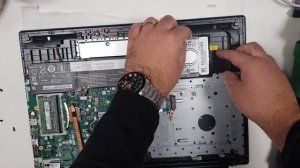 Lenovo Ideapad 330-17AST disassembly: replace RAM, upgrade HDD to SSD