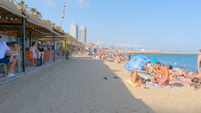 Barcelona Barceloneta Beach Walking Tour 4K // Best Summer Moments in Barcelona