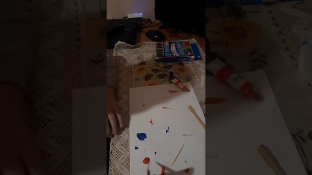 Открываю акриловые краски Dozen и двусторонние легкоотстирываемые фломастеры ColorPen смотреть онлайн