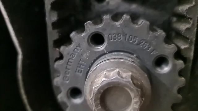 замена ремня ГРМ и Сальников коленвала и распредвала Volkswagen Passat B5 avf смотреть онлайн