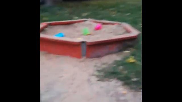 взяли интервью у рандомного человека. Короче говоря жизнь в 9 лет смотреть онлайн