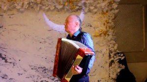 "Кумпарсита" (La Cumparsita) - Николай Донецкий (accordion аккордеон). Ресторан "Аура".