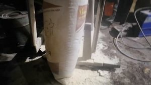 Зернодробилка с приводом от трактора