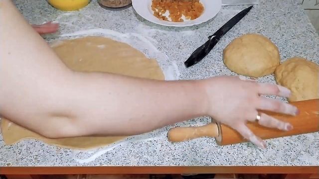 Вкуснейшие краффины с маком,изюмом и орехами смотреть онлайн