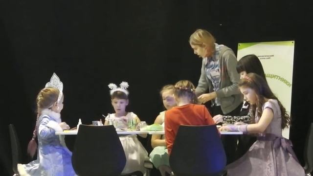 Мастер-класс "Эко-поделка" на Главной Елке Сибири - 2018 смотреть онлайн