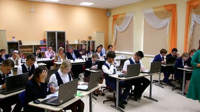 Урок информатики, Криворучко Е. А., 2022