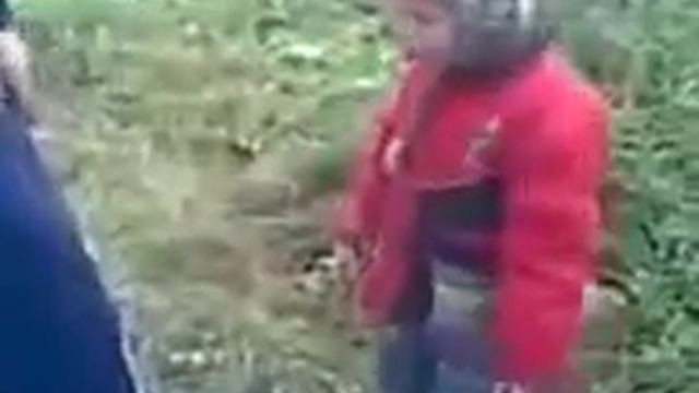 Прикол бензокосилка и ребенок