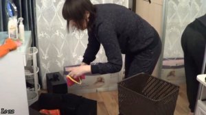 РАСХЛАМЛЕНИЕ И УБОРКА КОМНАТЫ 2ч/ РАСХЛАМЛЕНИЕ СУМОК И ДР./Предновогодняя Уборка ВЫБРАСЫВАЮ ВСЕ!
