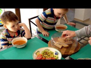 Круглое основание хлебницы
Round base of breadbox