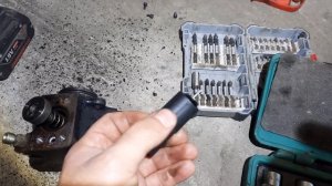 МЕРСЕДЕС ВИТО 3000 оборотов ЗАДОЛБАЛИ что делать?!|Секреты бывалого в гараже у Вангога