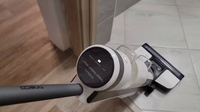 Надоело мыть полы шваброй? Обзор моющих пылесосов Tineco iFLOOR 3 и Bissell CrossWave Cordless смотреть онлайн