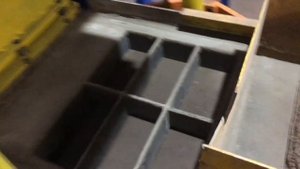 Вибропресс Кондор. Ручной модуль загрузки цветной смеси для производства двухслойной брусчатки