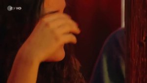 Anna Naklab – «Supergirl» Live at Guten Rutsch!