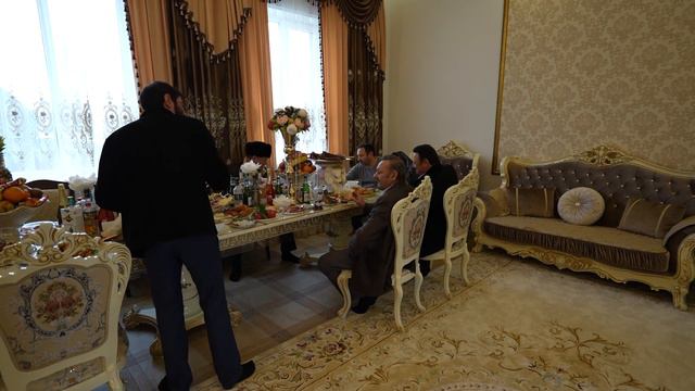 Лэ Гопаско Лэ Пятяско ери справляет день рождения🥳 смотреть онлайн