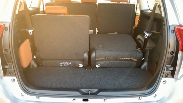 TOYOTA INNOVA 2.0E 2020 giá thấp hơn Mitsu Xpander. смотреть онлайн