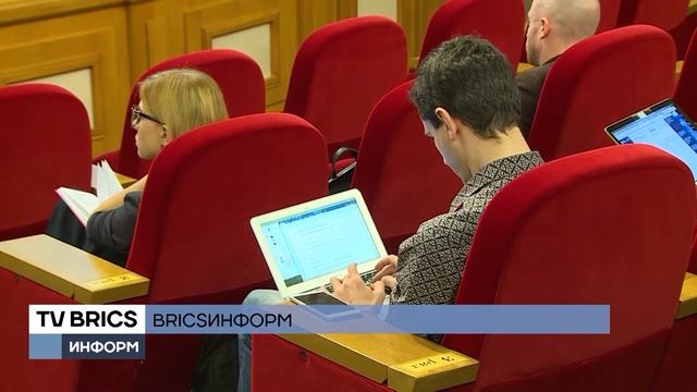 В Китае освещать города ночью будет искусственная Луна смотреть онлайн