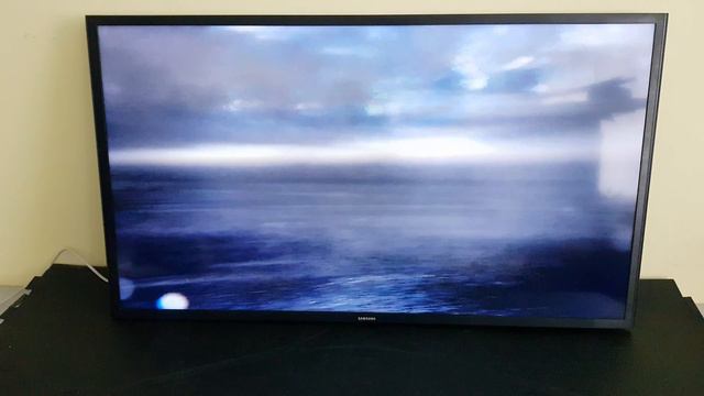 SAMSUNG 40" UE40J5200AU в идеальном состоянии смотреть онлайн