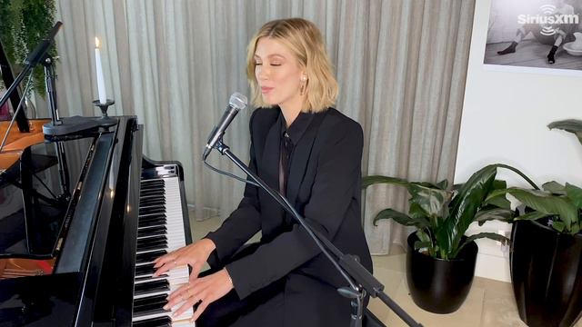 Delta Goodrem - Paralyzed [Live for SiriusXM]