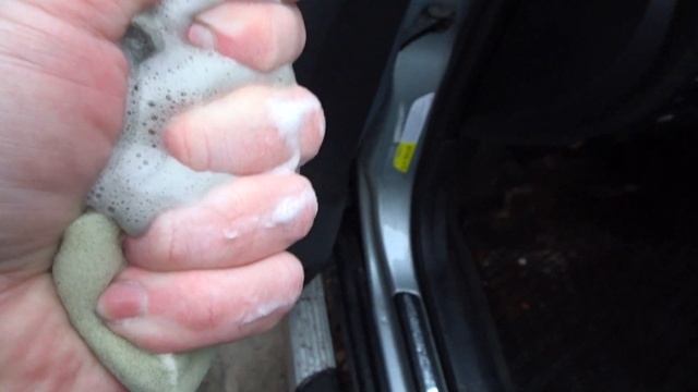 Уход за кожаными сиденьями и салоном VOLVO XC90 смотреть онлайн