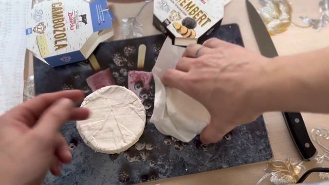 Сыры камамбер и камбоцола российского производства из Пятёрочки. Пробую на вкус