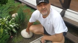 Миксбордер в палисаднике на даче своими руками. Хвойники и многолетние растения.