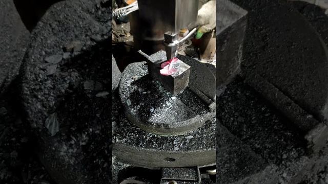 Этап ковки дубового листа смотреть онлайн