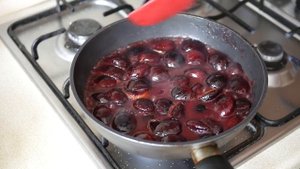ОЧЕНЬ ВКУСНЫЙ СЛИВОВЫЙ ПИРОГ. ПРОЩЕ НЕ ПРИДУМАЕШЬ