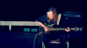 Егор Летов РУБИТ НА БАСУ! ПОРВАЛ ЗАЛ ФРИ-БАСС-АВАНГАРД-НОЙЗ-ПАНКОМ!