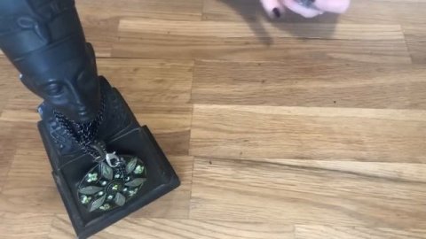 ?СОПЕРНИЦА(враг) с горя повесилась?????#соперница#враг#бумеранг#вражина#предатели#советтаро